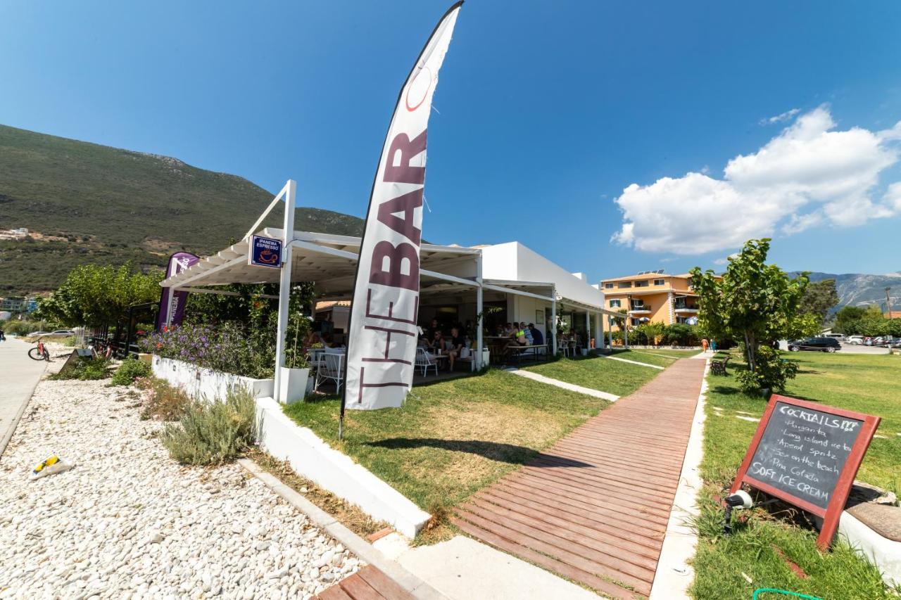 Hotel Odeon Vasiliki  Luaran gambar