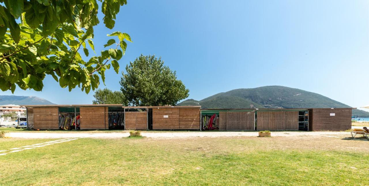 Hotel Odeon Vasiliki  Luaran gambar