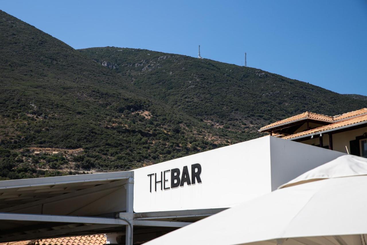 Hotel Odeon Vasiliki  Luaran gambar