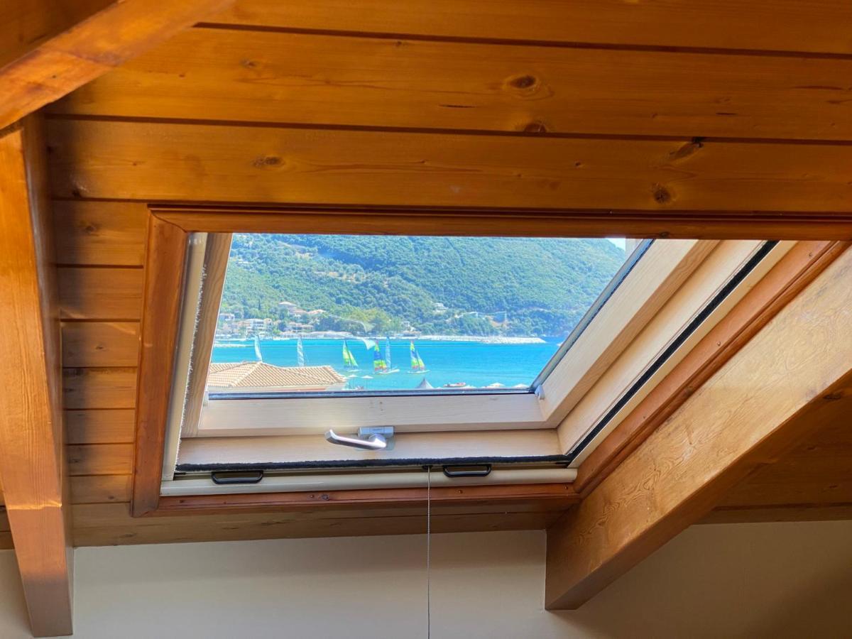 Hotel Odeon Vasiliki  Luaran gambar