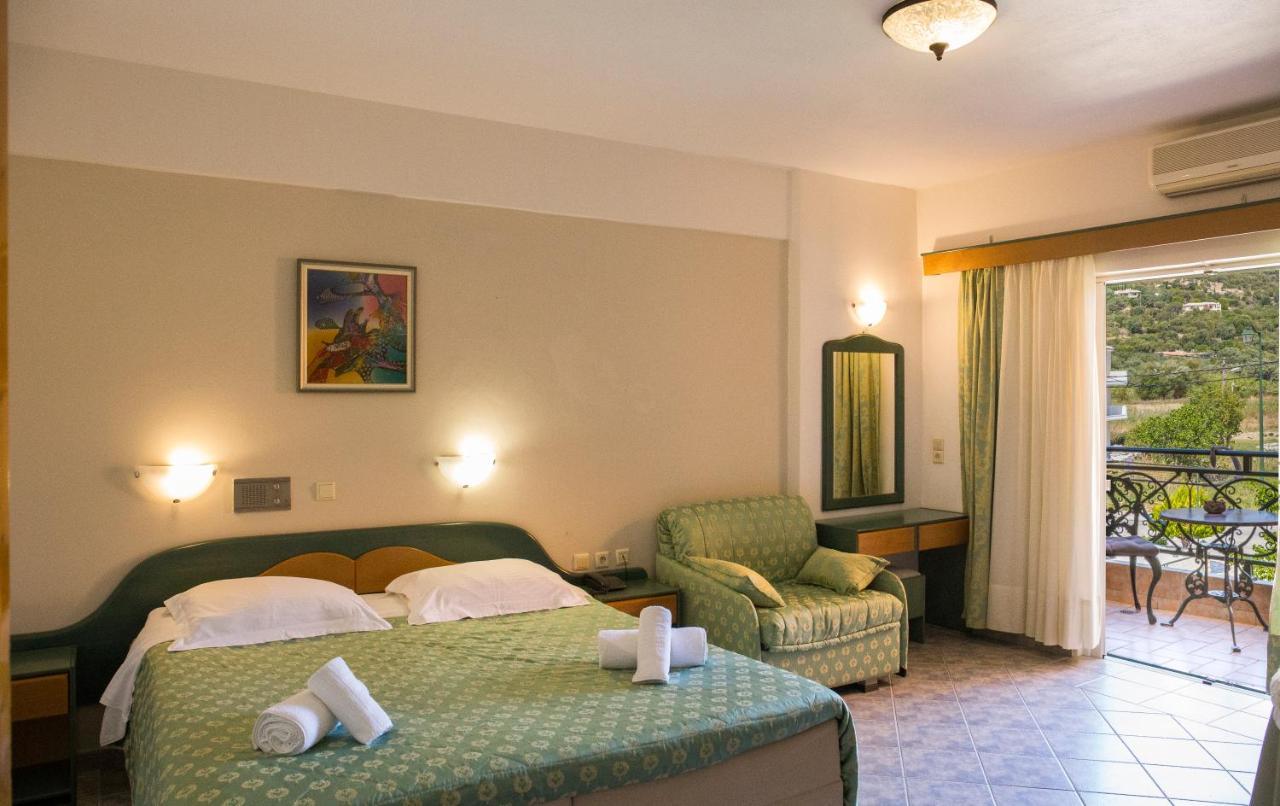 Hotel Odeon Vasiliki  Luaran gambar