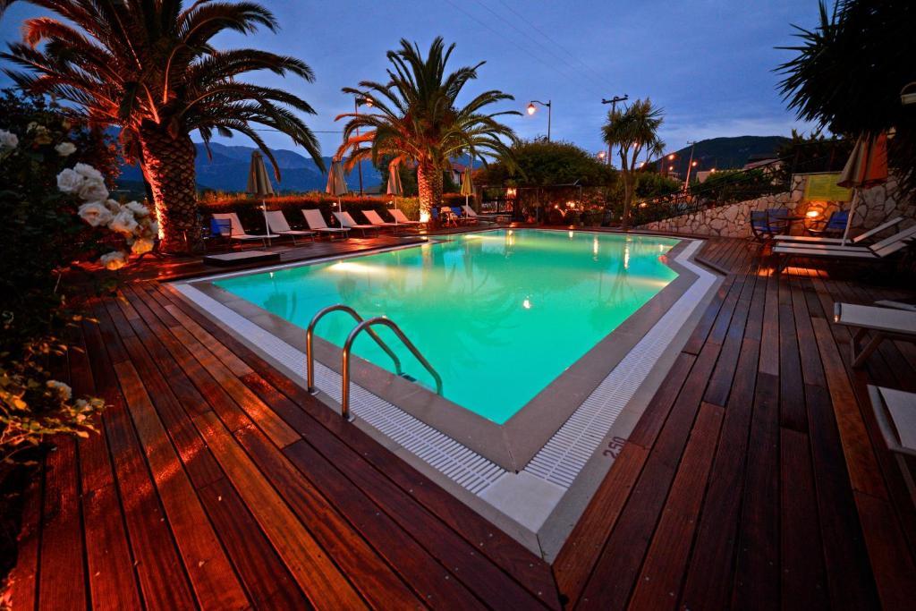 Hotel Odeon Vasiliki  Luaran gambar